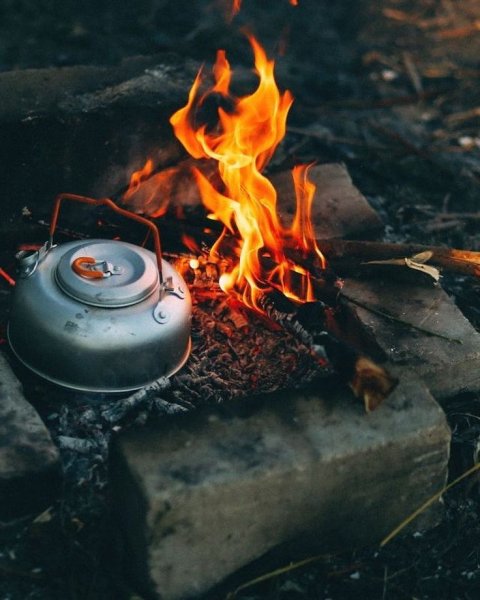 Поход костер