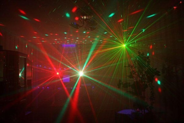 Светомузыка в клубе