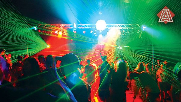Дискотека в клубе