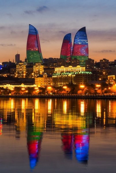 Огни Баку Азербайджан