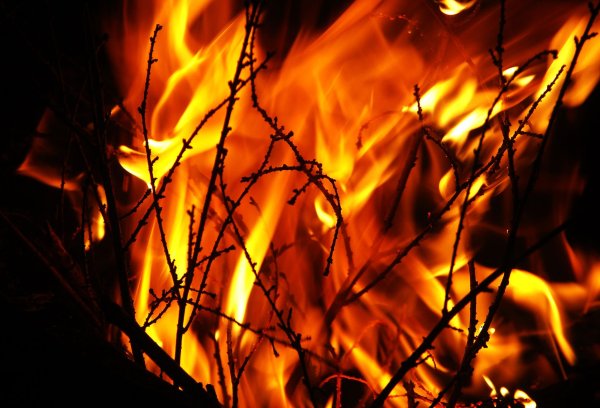 Огонь пожар