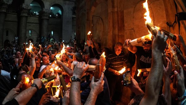 Храм гроба Господня в Иерусалиме Сошествие Благодатного огня