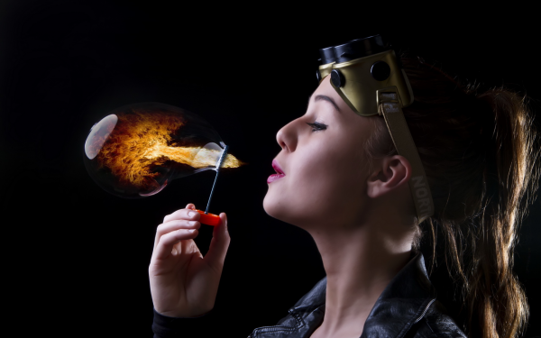 Креативная фотосессия с огнем