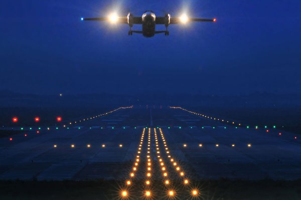 Светосигнальное оборудование аэродромов Оми