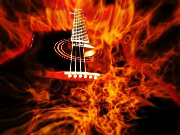 Акустическая гитара в огне
