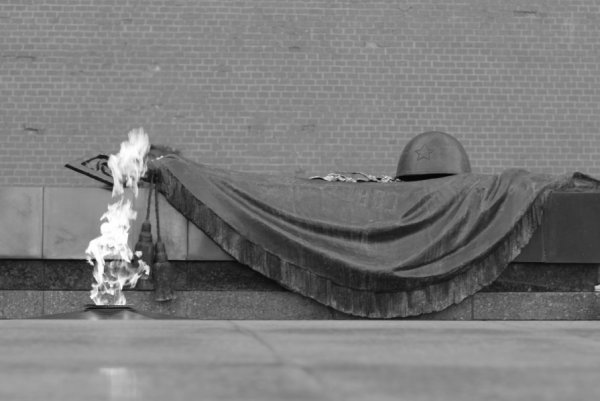 Памятник неизвестному солдату Великой Отечественной войны