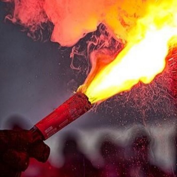 Сигнальный фаер дым