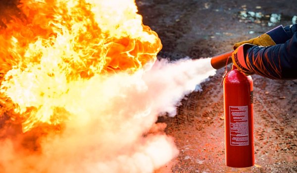 Взорвался огнетушитель