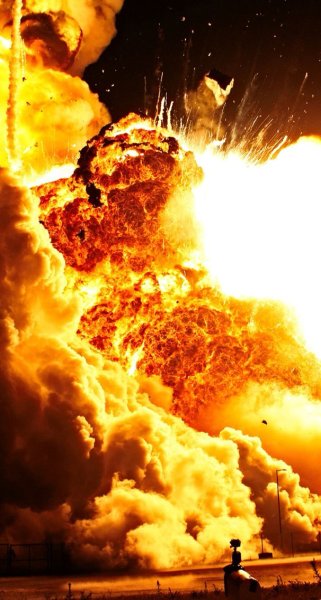 Огненный взрыв