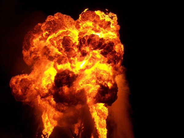 Крутой взрыв