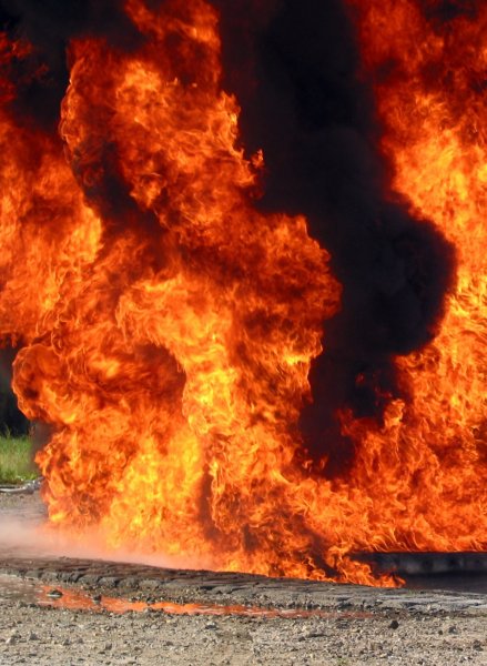 Огонь взрыв