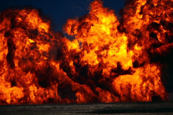Огонь взрыв