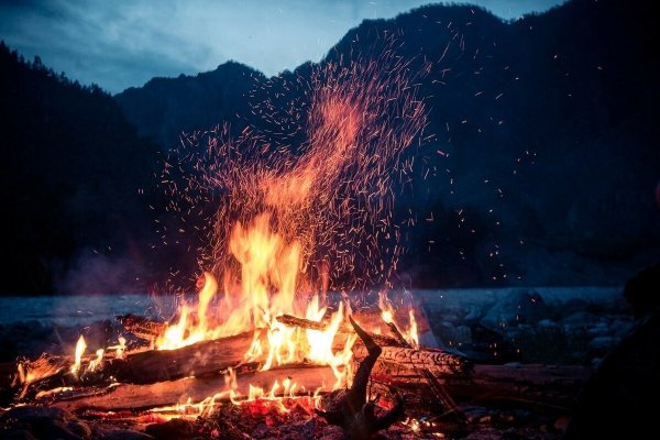 Красивый костер