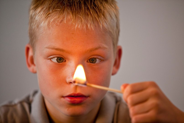 Шалости детей с огнем