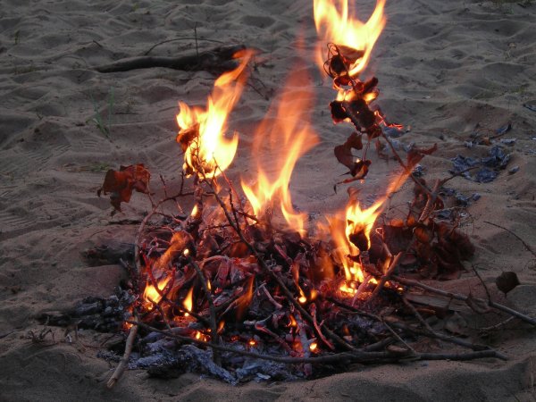 Костер в пустыне