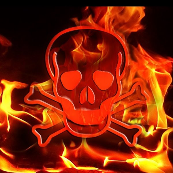 Череп в пламени