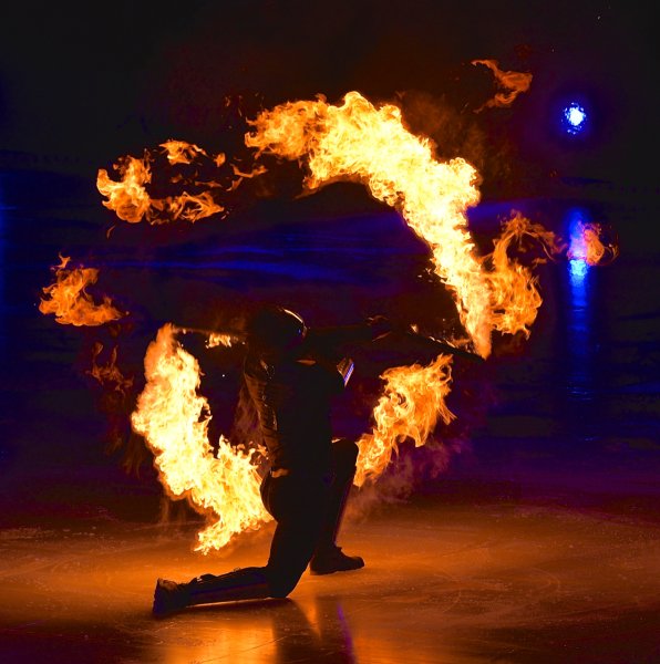 Танцующий огонь