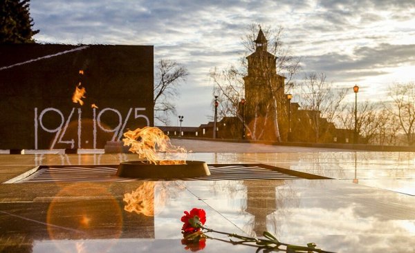 Вечный огонь Нижний Новгород Кремль