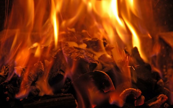 Горящее пламя