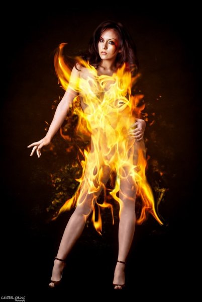 Девочка огонь