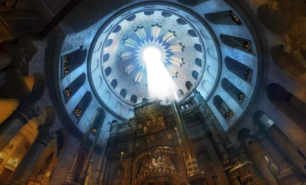 Вознесение огня Господня в Иерусалиме 2022