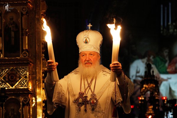 Благодатный огонь Патриарх Иерусалимский