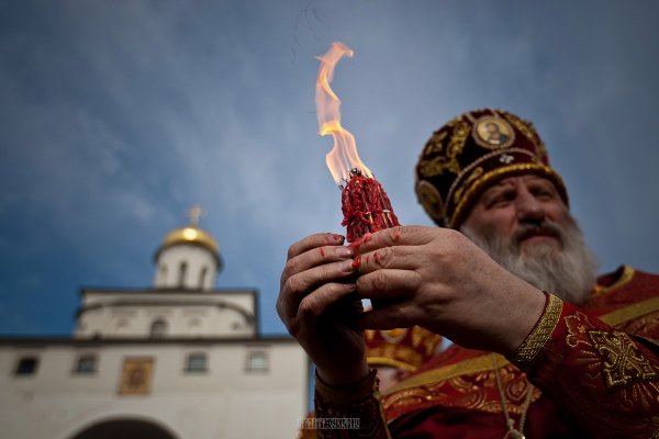 Святой огонь на Пасху
