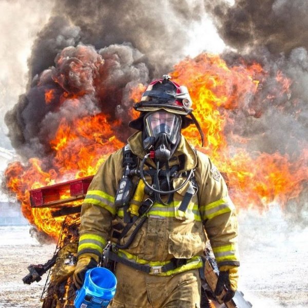 Пожарные России