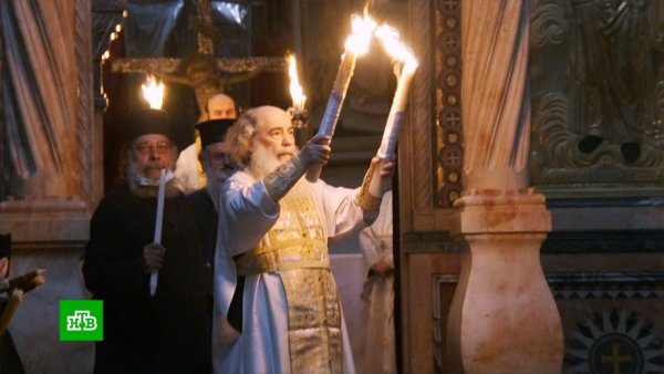 Схождение Благодатного огня в Иерусалиме 2020
