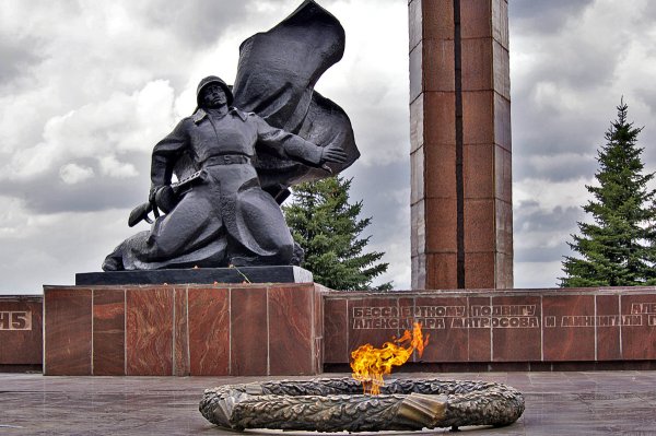 Парк Победы Уфа памятники