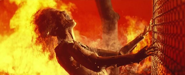 Сара Коннор взрыв