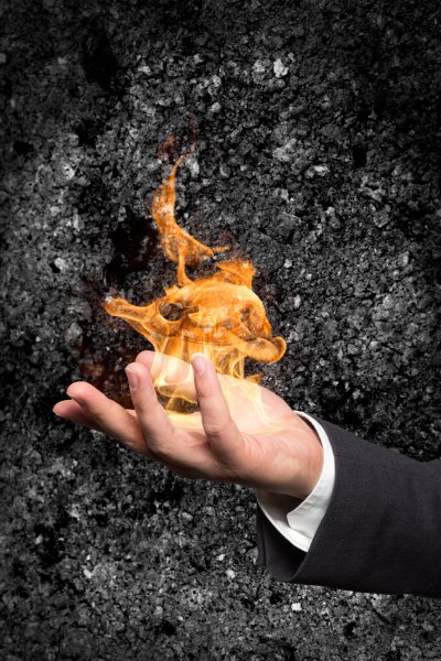 Огонь на ладони