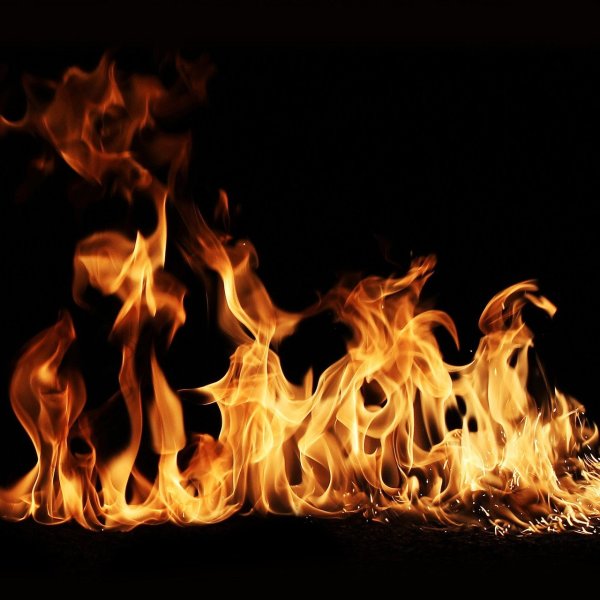 Языки пламени