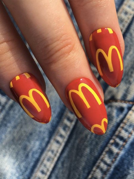 Маникюр в стиле макдональдс