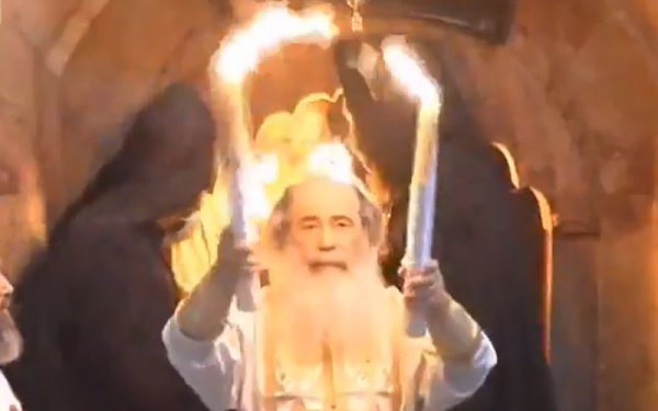 Схождение Благодатного огня в Иерусалиме 2020