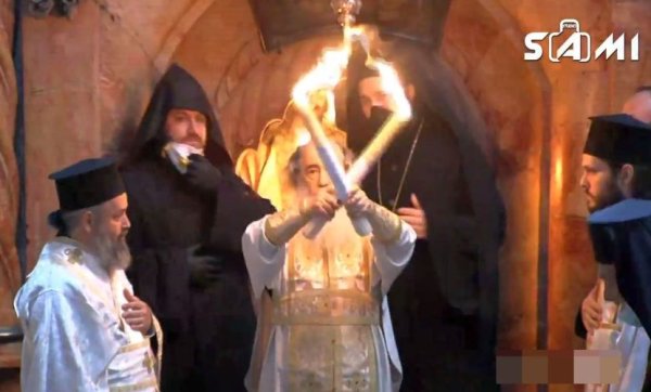 Благодатный огонь в Иерусалиме 2020