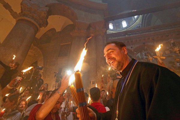 Храм гроба Господня в Иерусалиме Благодатный огонь