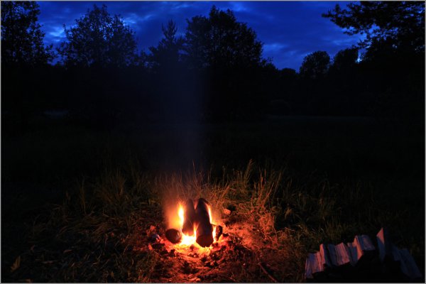 Костер в землянке