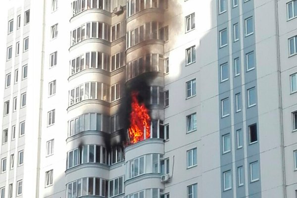 Дом с пожаром многоэтажка