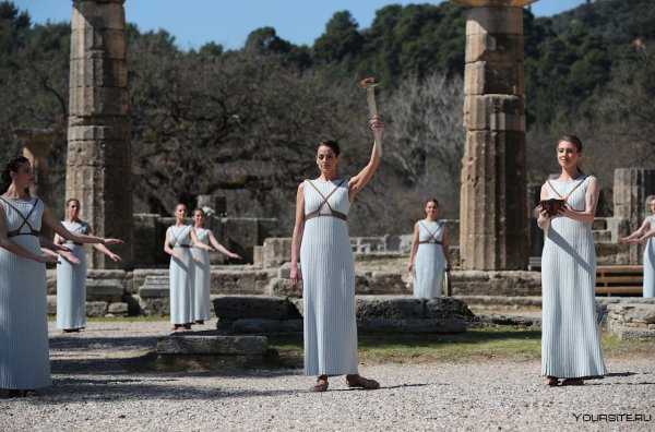 Церемония зажжения олимпийского огня