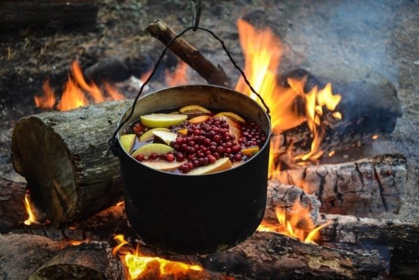 Еда на костре