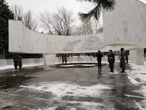 Караул у вечного огня Ростов