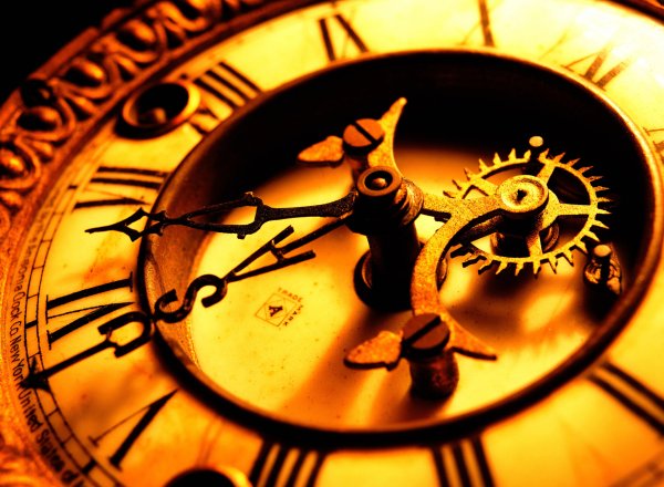 Циферблат старинных часов