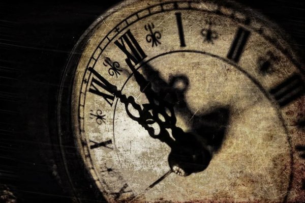 Страшные часы