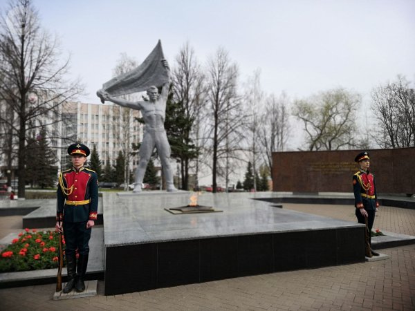 Сквер у вечного огня Ижевск