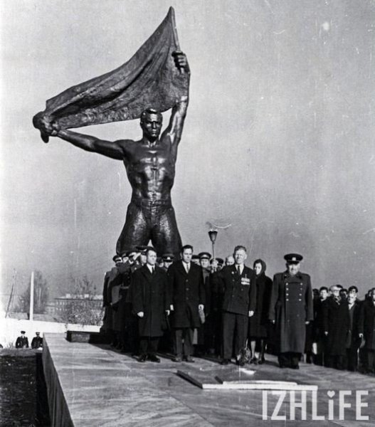 Вечный огонь Ижевск