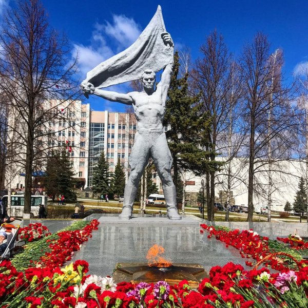 Монумент боевой славы Ижевск