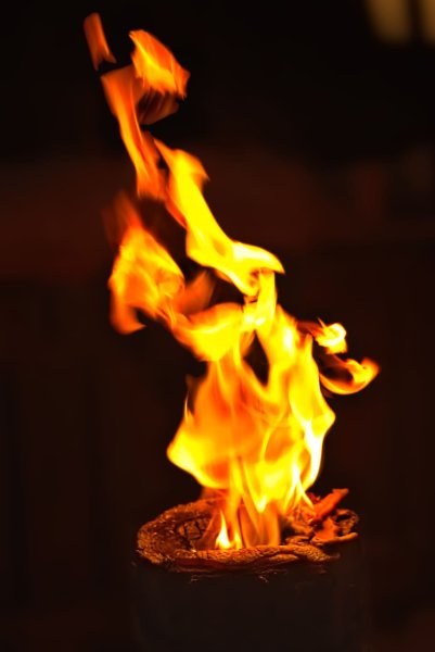 Огонь факел