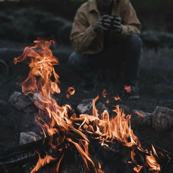 Согреться у костра