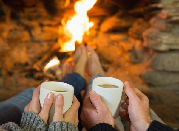 Камин уют тепло